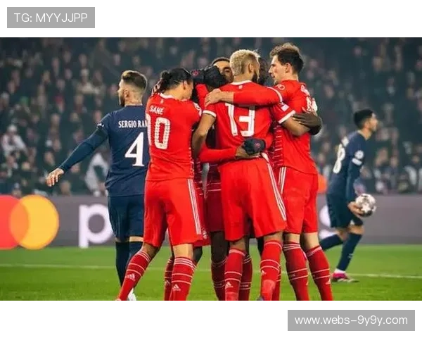 拜仁客战巴黎圣日耳曼，欧冠小组头名之争上演强强对话